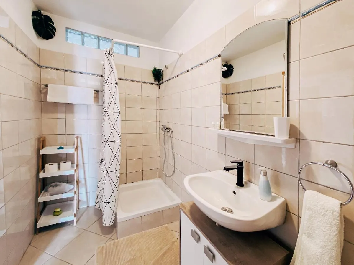 Sali Modern Seaview Apartment
