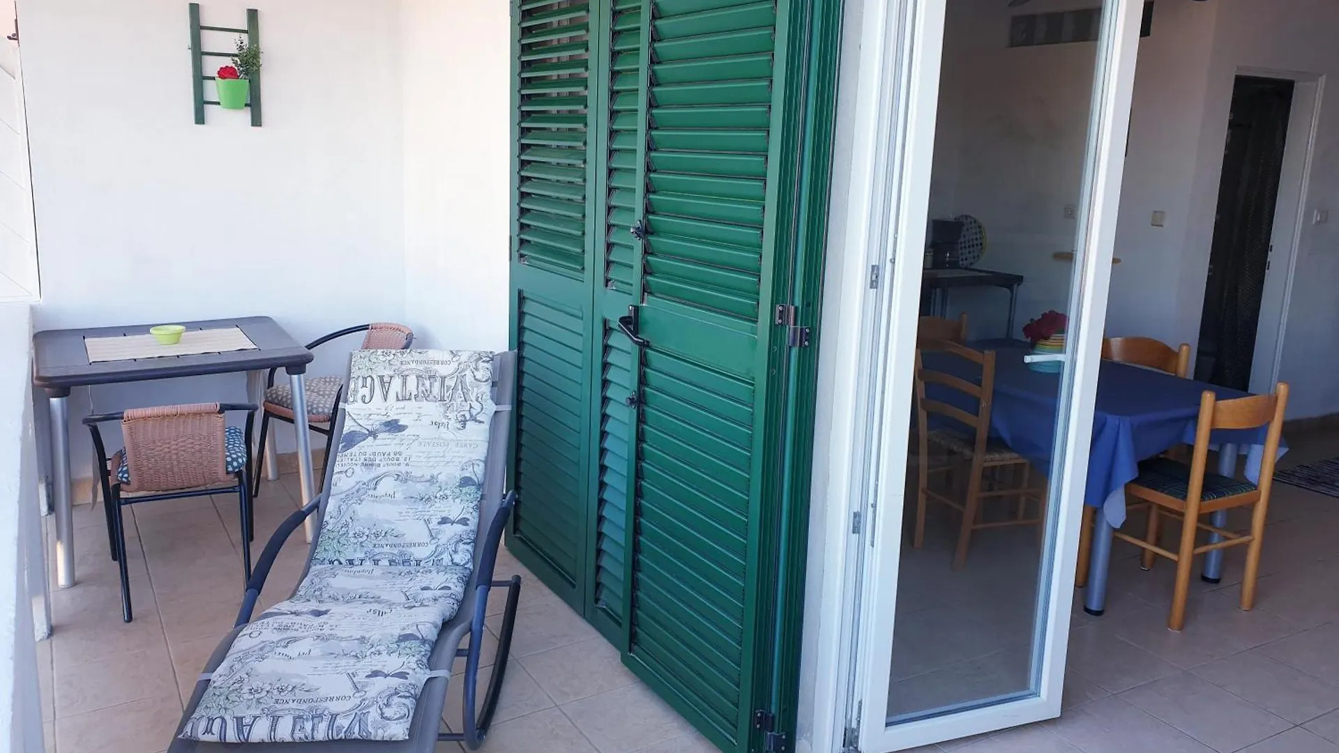 Sali Modern Seaview Apartment Croatia