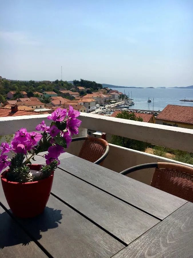 Sali Modern Seaview Apartment
